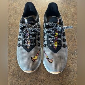 Women’s running shoes